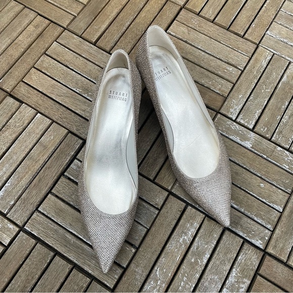 Stuart Weitzman- Pointed-Toe Platinum Poco Metallic Pump Rhinestone Size 8.5 - Picture 3 of 10